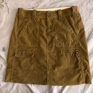 Army Green Anthropologie Paper Boy Cargo Skirt | Size 4